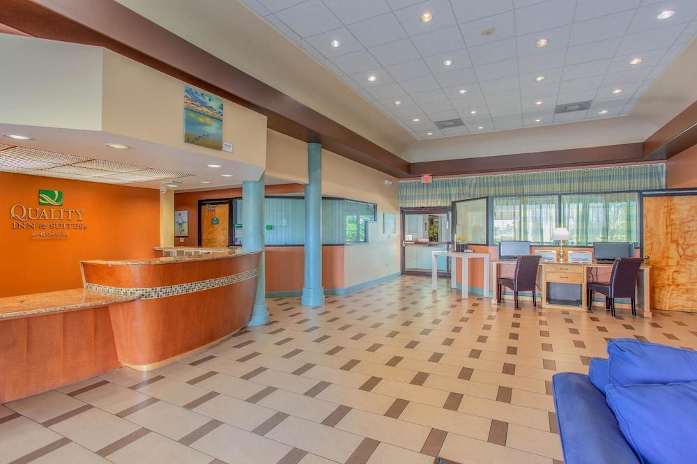 Beachside Hotel And Suites شاطئ كوكوا المظهر الخارجي الصورة